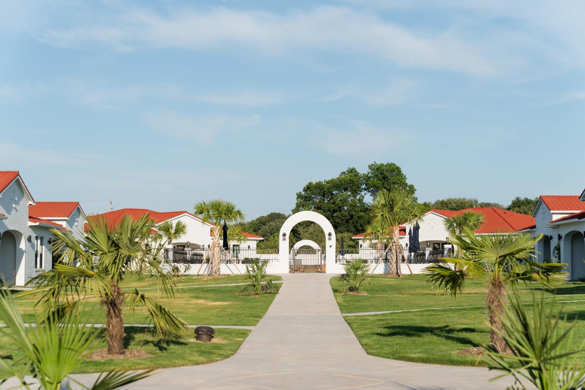 La Palmilla Texas Hotel Glen Rose Exterior photo